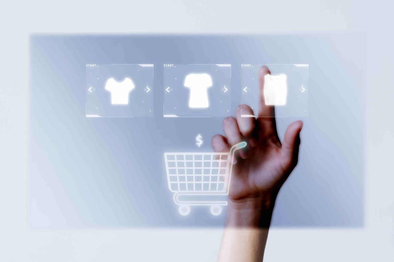 https://jdigital.mx/wp-content/uploads/2021/09/person-adding-clothes-to-cart-closeup-for-online-shopping-campaign1-1280x853.jpg