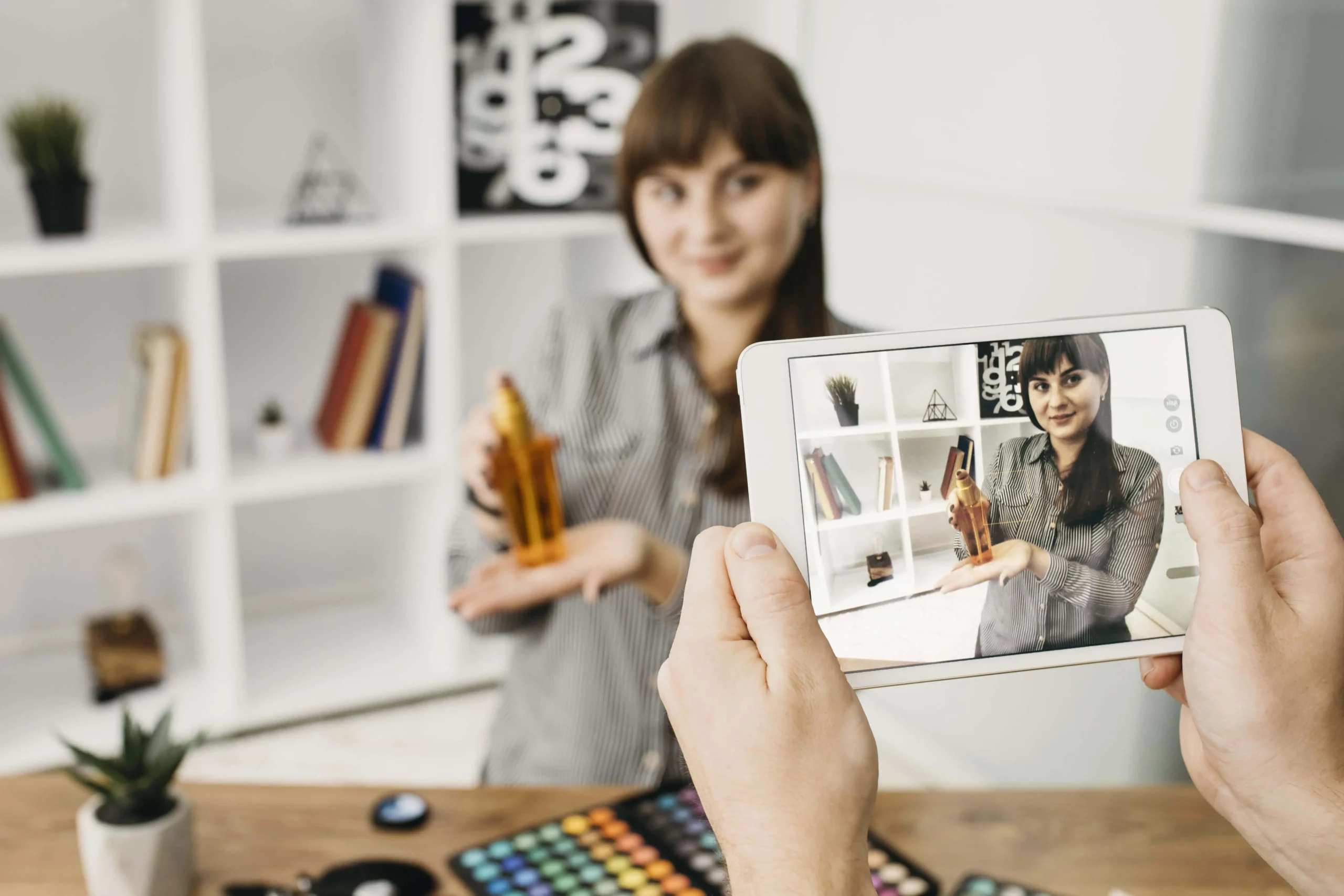 Imágenes que venden: crea contenido impactante para redes sociales. Editor de imágenes IA de Canva